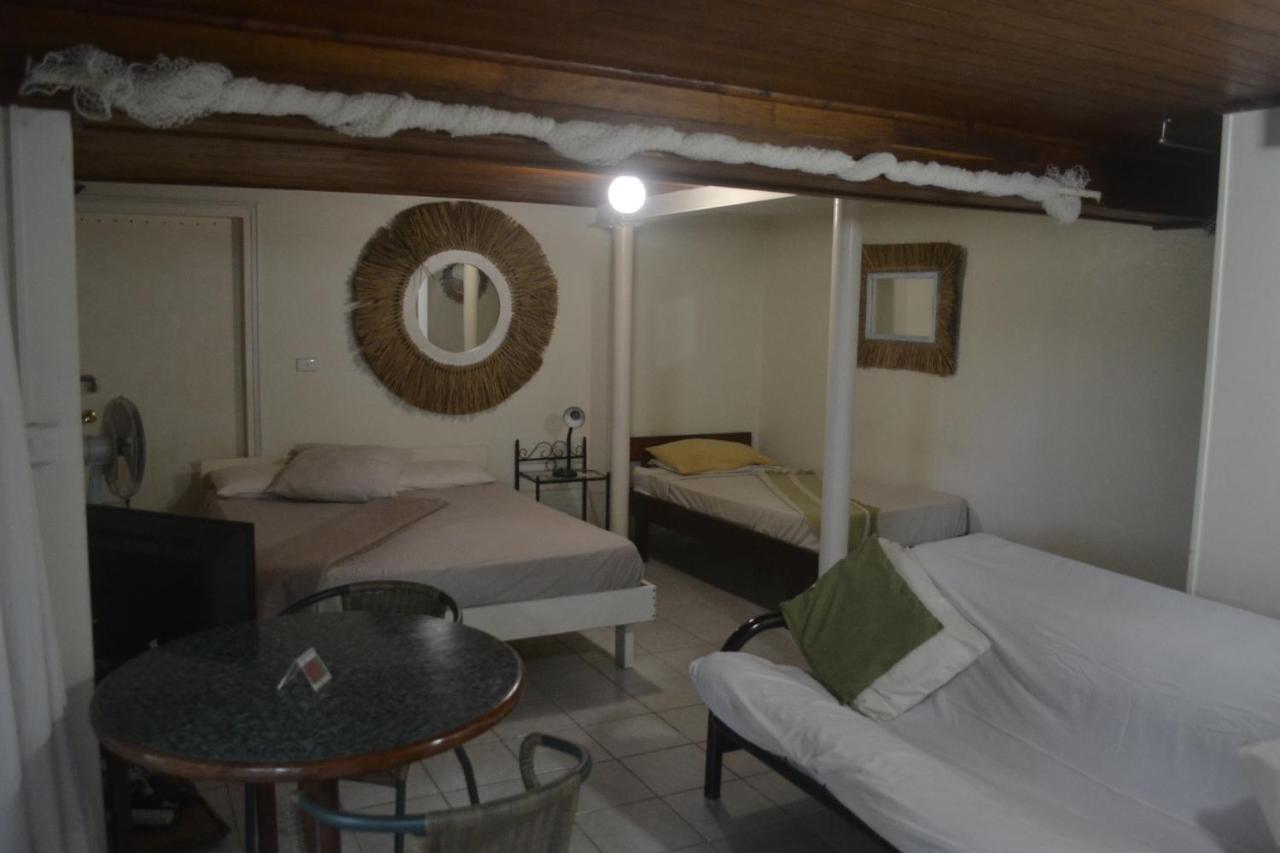 Seachange Lodge Port Vila Eksteriør bilde