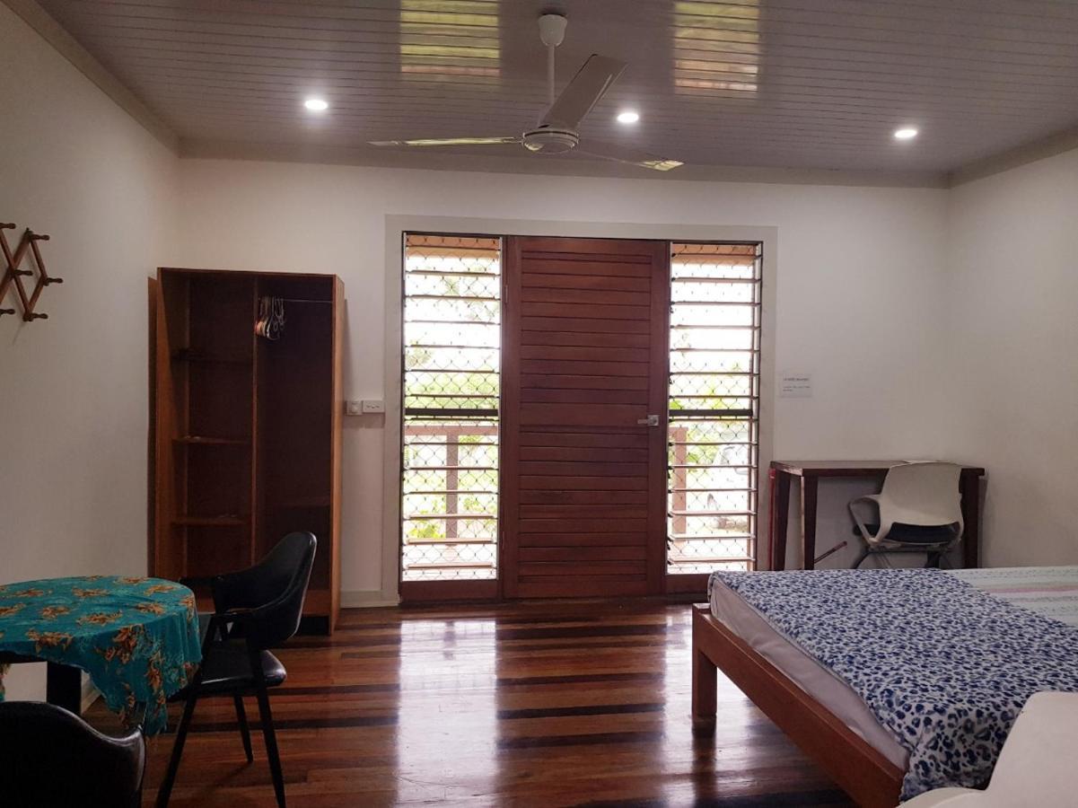 Seachange Lodge Port Vila Eksteriør bilde
