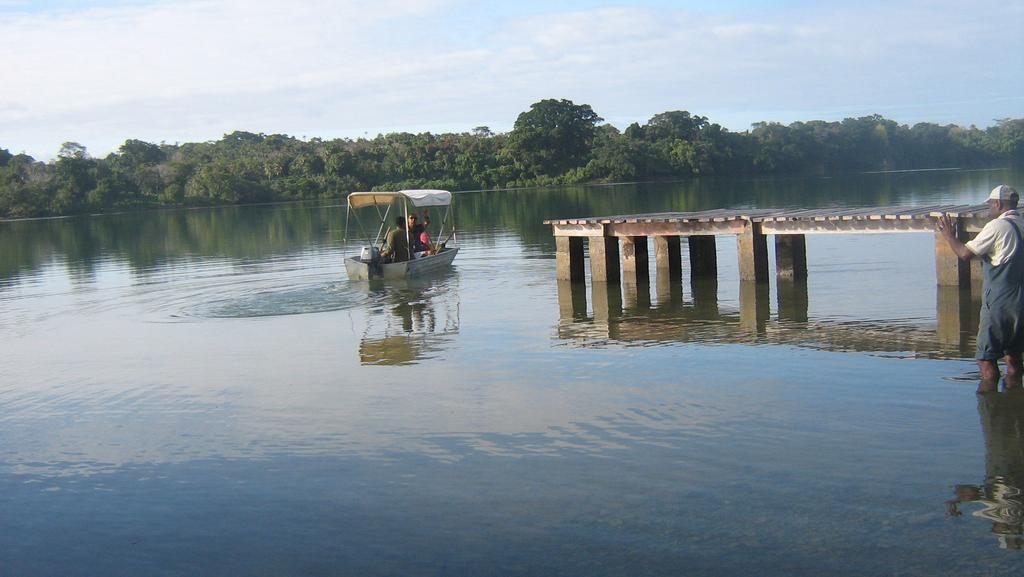 Seachange Lodge Port Vila Eksteriør bilde