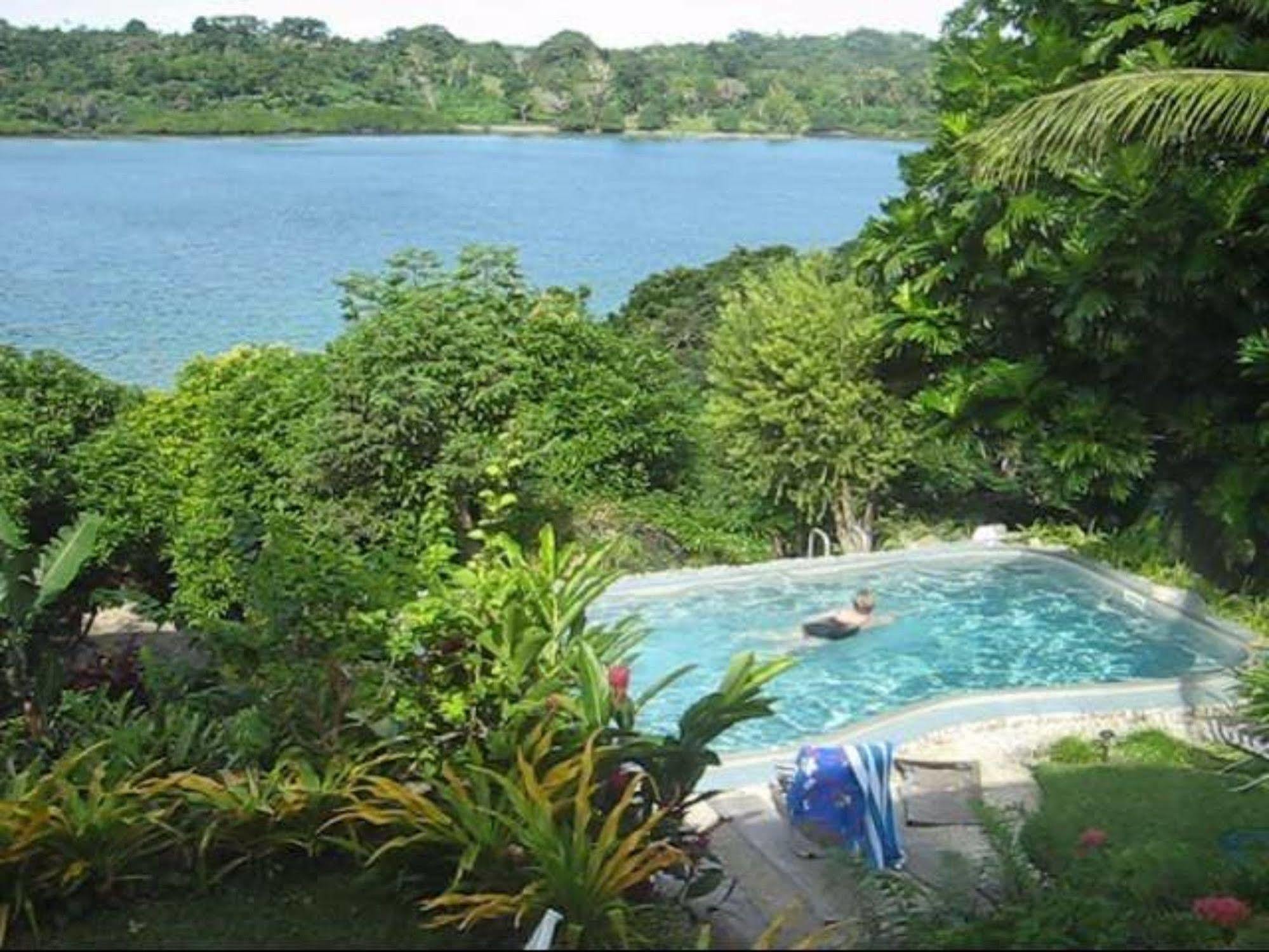 Seachange Lodge Port Vila Eksteriør bilde